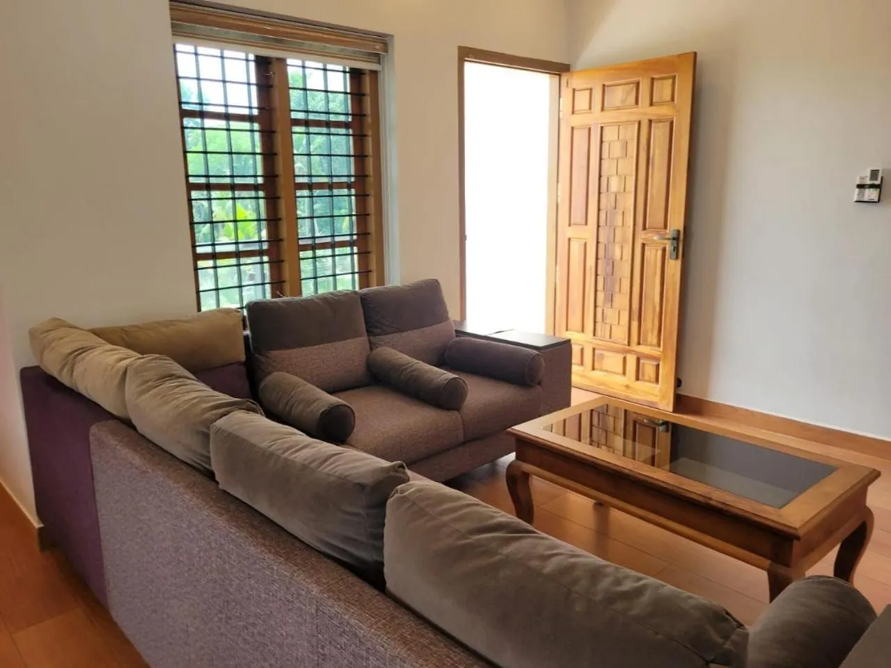 Celestial Oasis A Luxury Villa Thiruvananthapuram Inde